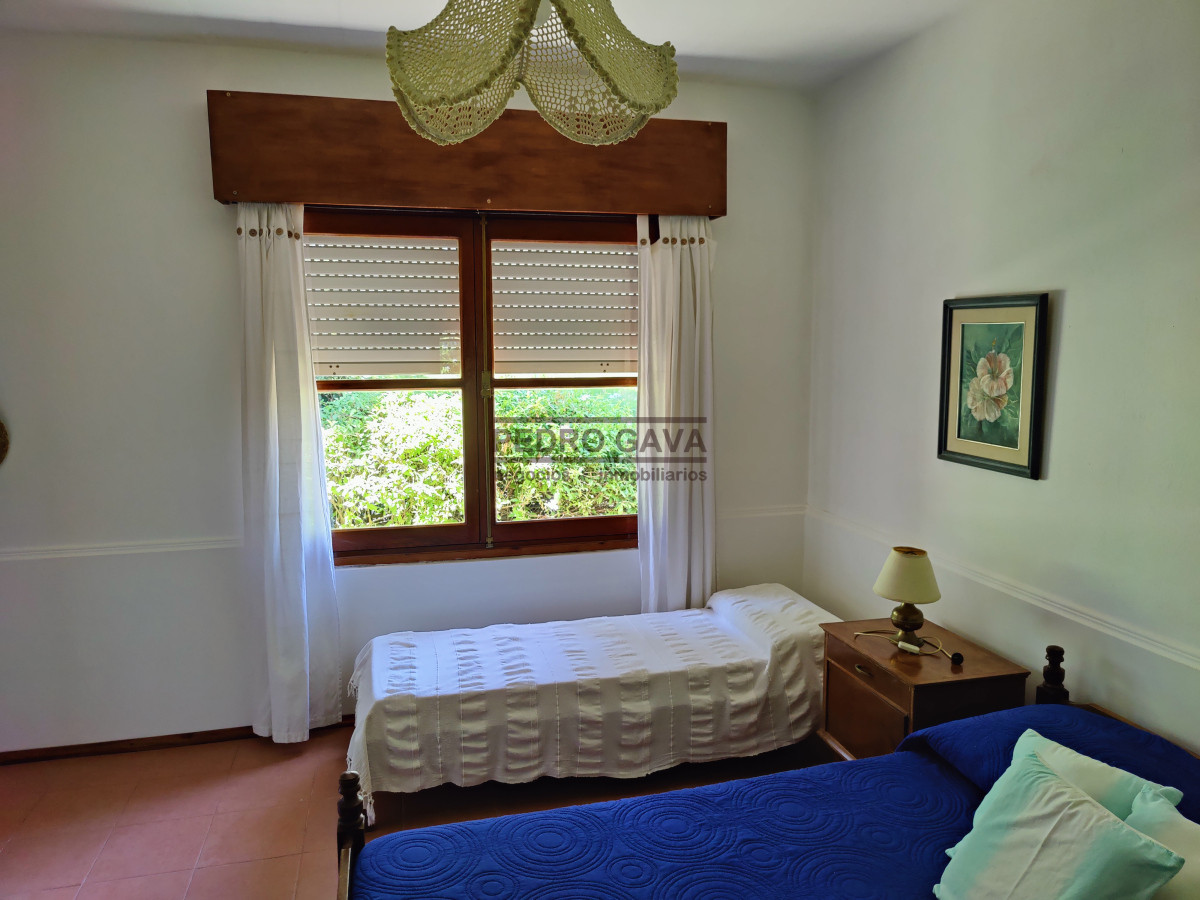Casa ID.295 - ???? Casa en venta en Playa Grande, Piriápolis  a 650 metros del mar ????