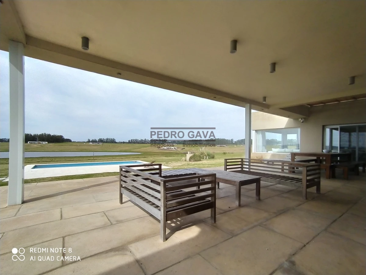 Casa ID.50 - Casa en venta en Laguna de los Cisnes muy próximo a Piriapolis y Punta del Este