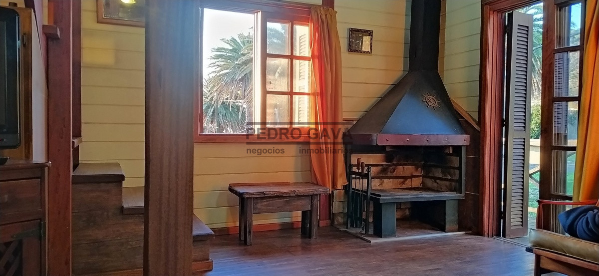 Casa ID.5 - Cabaña de madera en venta en Punta Fría, con hermosas vistas