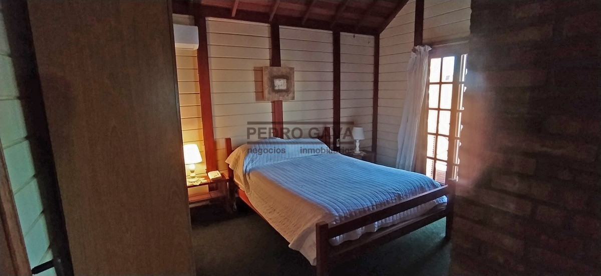 Casa ID.5 - Cabaña de madera en venta en Punta Fría, con hermosas vistas