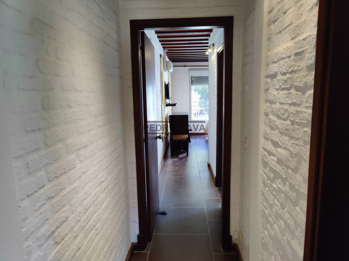 Casa ID.340 - Casa en venta en Playa Hermosa, Piriápolis - 3 dormitorios, parque y garage