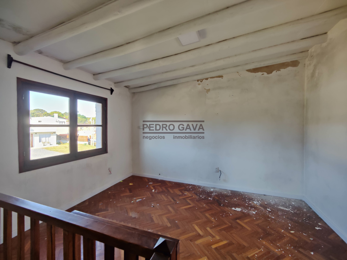 Casa ID.291 - Casa a le venta en Playa Hermosa , a 500 metros de la Playa