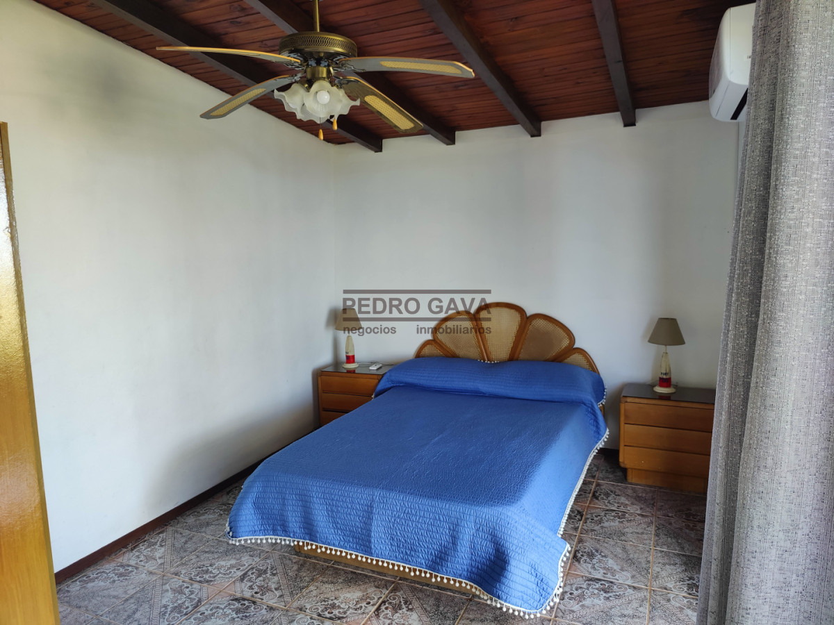 Casa ID.352 - Casa en Punta Negra a 150 m del mar, con quincho independiente y piscina