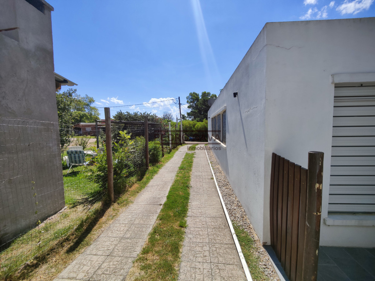 Casa ID.340 - Casa en venta en Playa Hermosa, Piriápolis - 3 dormitorios, parque y garage