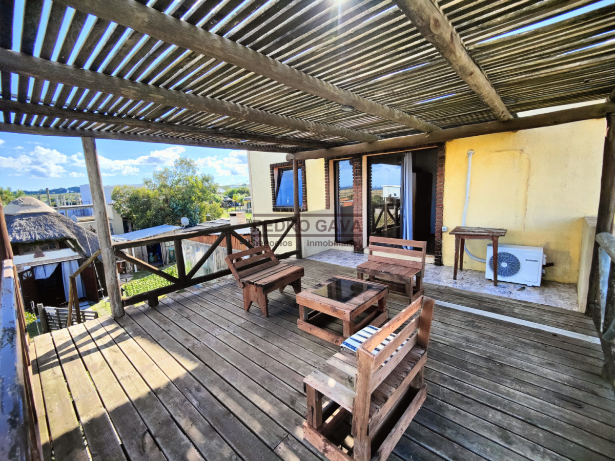 Casa ID.352 - Casa en Punta Negra a 150 m del mar, con quincho independiente y piscina