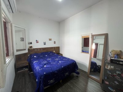 Casa ID.284 - Casa PH en Mercado Modelo