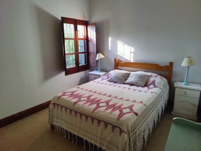Casa ID.324 - Casa en venta en Playa Verde, Piriápolis - historia, calidez y ubicación a metros del mar