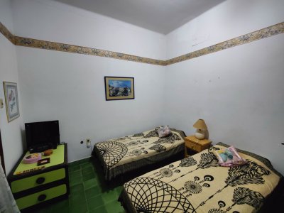 Casa ID.55 - Chalet con historia y vistas únicas - Piriápolis, falda del Cerro San Antonio