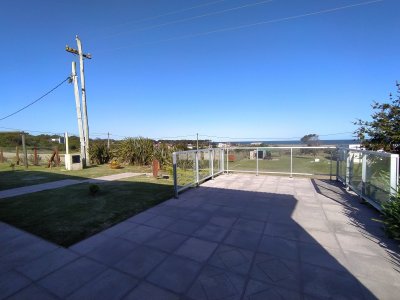 Casa ID.14 - Casa en venta en Punta Negra a metros del mar.-