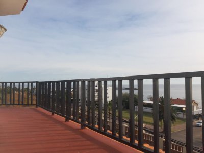 Casa ID.55 - Chalet de época a la venta sobre el pasaje superior Piria, hermosas vistas