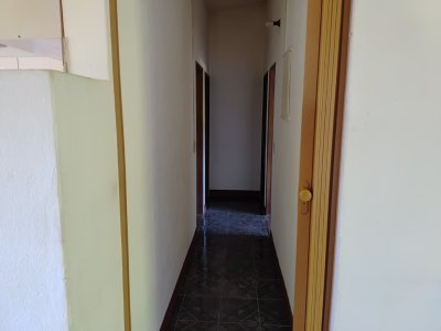 Casa ID.351 - Casa en alquiler anual en Piriápolis, entorno tranquilo con parque y espacio exterior