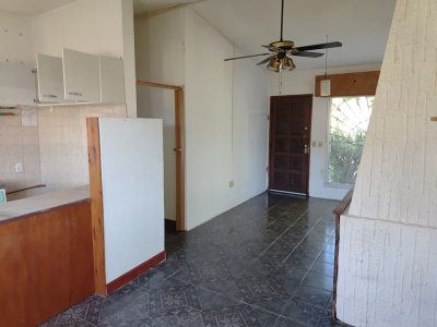 Casa ID.351 - Casa en alquiler anual en Piriápolis, entorno tranquilo con parque y espacio exterior