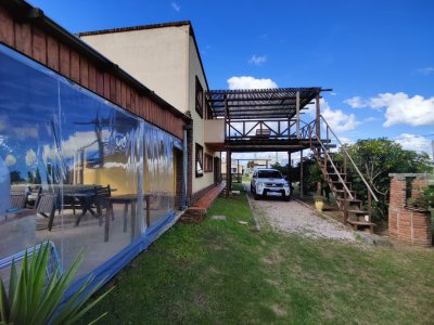 Casa ID.352 - Casa en Punta Negra a 150 m del mar, con quincho independiente y piscina