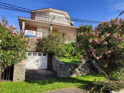 Casa ID.55 - Chalet con historia y vistas únicas - Piriápolis, falda del Cerro San Antonio