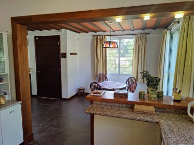 Casa ID.340 - Casa en venta en Playa Hermosa, Piriápolis - 3 dormitorios, parque y garage