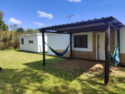 Casa ID.332 - Oportunidad imperdible en Playa Hermosa: dos unidades y gran potencial