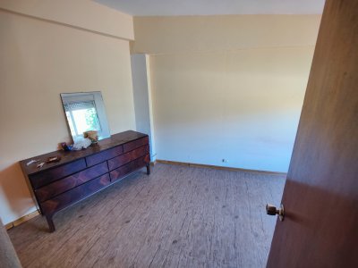 Casa ID.380 - Casa en venta en Barrio Los Ángeles, Piriápolis, a 50 metros de la Rambla