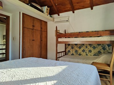 Casa ID.322 - Casa en venta en Playa Verde, Piriápolis a metros del mar !!