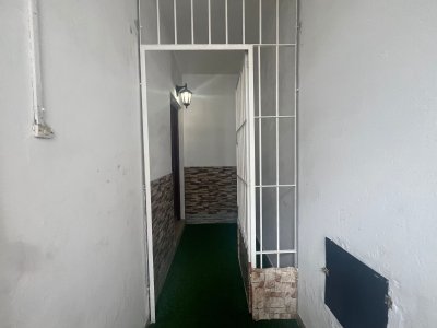 Casa ID.284 - Casa PH en Mercado Modelo