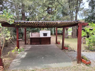 Casa ID.301 - Tranquilidad y espacio , casa a la venta en Piriapolis, barrio Country