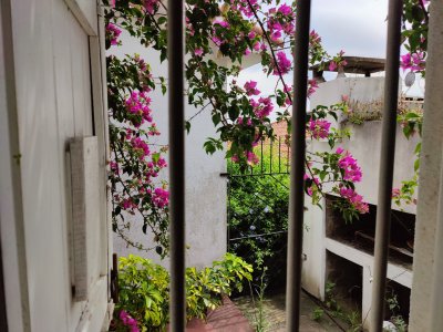 Casa ID.55 - Chalet con historia y vistas únicas - Piriápolis, falda del Cerro San Antonio