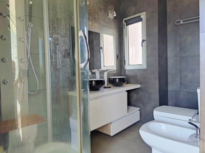 Casa ID.329 - Casa a la venta frente a Playa de los Lamas - luz, vistas y confort en cada ambiente