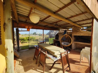 Casa ID.352 - Casa en Punta Negra a 150 m del mar, con quincho independiente y piscina