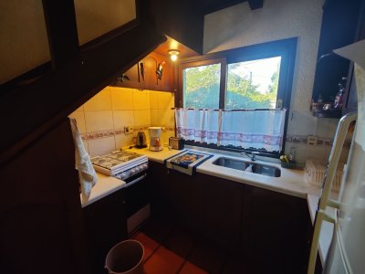 Casa ID.368 - Venta de casa con piscina y más de 3.000 m² de terreno en Balneario Bella Vista, Piriápolis