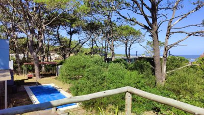 Casa ID.358 - Casa en venta en Punta Colorada, Piriápolis, entorno tranquilo y a pasos del mar