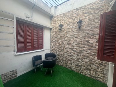 Casa ID.284 - Casa PH en Mercado Modelo