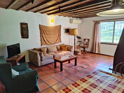 Casa ID.322 - Casa en venta en Playa Verde, Piriápolis a metros del mar !!