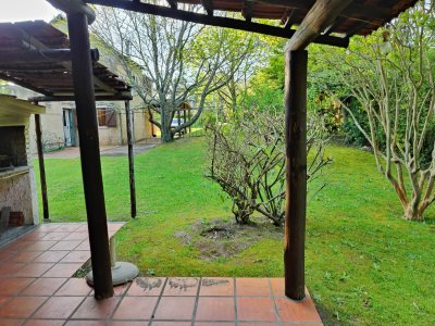 Casa ID.322 - Casa en venta en Playa Verde, Piriápolis a metros del mar !!