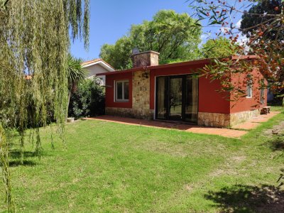 Casa ID.348 - Casa en venta en Playa Hermosa, Piriápolis, a 200 metros del mar