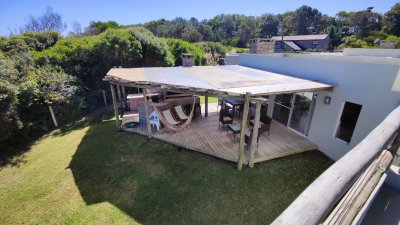 Casa ID.358 - Casa en venta en Punta Colorada, Piriápolis, entorno tranquilo y a pasos del mar