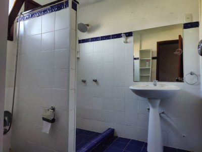 Casa ID.291 - Casa a le venta en Playa Hermosa , a 500 metros de la Playa