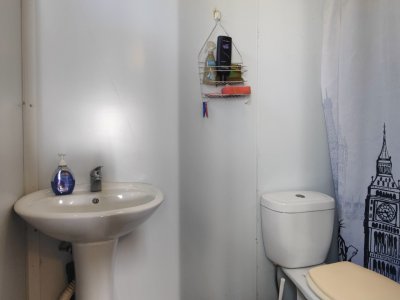 Casa ID.332 - Oportunidad imperdible en Playa Hermosa: dos unidades y gran potencial