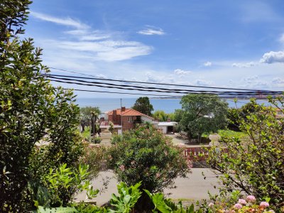 Casa ID.55 - Chalet con historia y vistas únicas - Piriápolis, falda del Cerro San Antonio