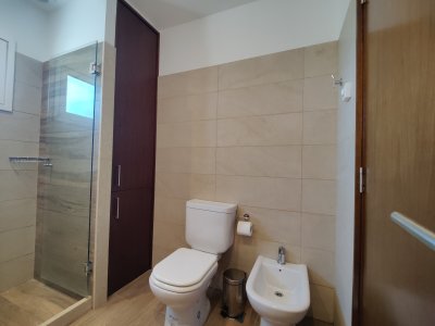 Casa ID.15 - ¡Casa a la venta en Piriápolis! Confort, calidad y mar, todo en un solo lugar.