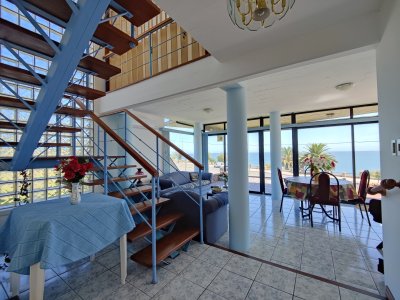 Casa ID.230 - Tu lugar soñado en Piriápolis!! Casa a la venta frente al mar sobre la Rambla de Punta Fria.