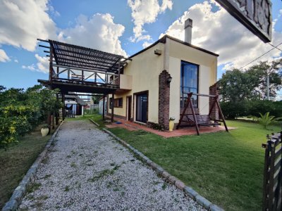 Casa ID.352 - Casa en Punta Negra a 150 m del mar, con quincho independiente y piscina