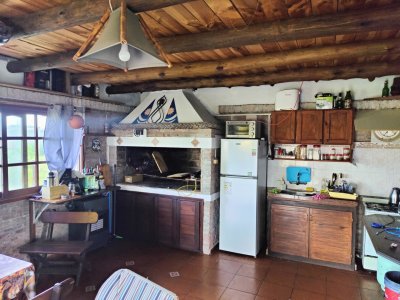 Casa ID.352 - Casa en Punta Negra a 150 m del mar, con quincho independiente y piscina