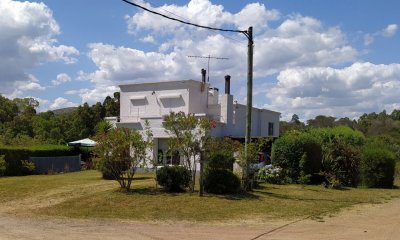 Playa Hermosa, casa en venta con vistas panorámicas