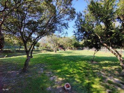 Chacra ID.142 - Hermosa casa de campo en el corazon del Balneario, a solo 1000 metros de la Rambla de Piriapolis