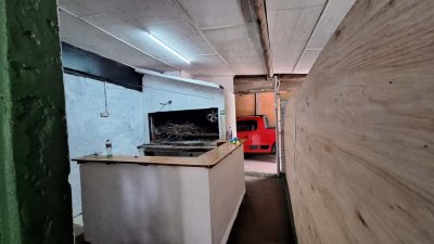 Local Comercial ID.323 - Local comercial en alquiler anual en  Playa Verde !! , Piriápolis