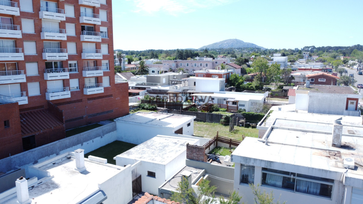 Terreno ID.321 - Venta de terreno sobre la Rambla de Piriápolis - Frente al Hotel Argentino