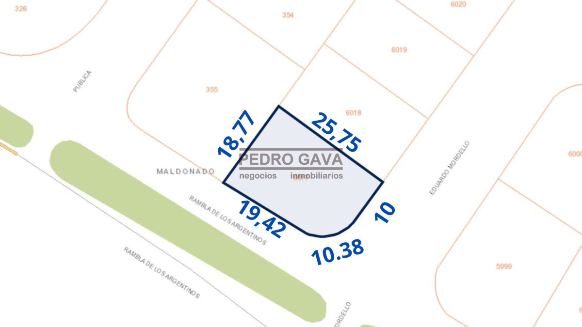 Terreno ID.315 - Terreno en venta frente a la Rambla de Piriápolis !!!!!