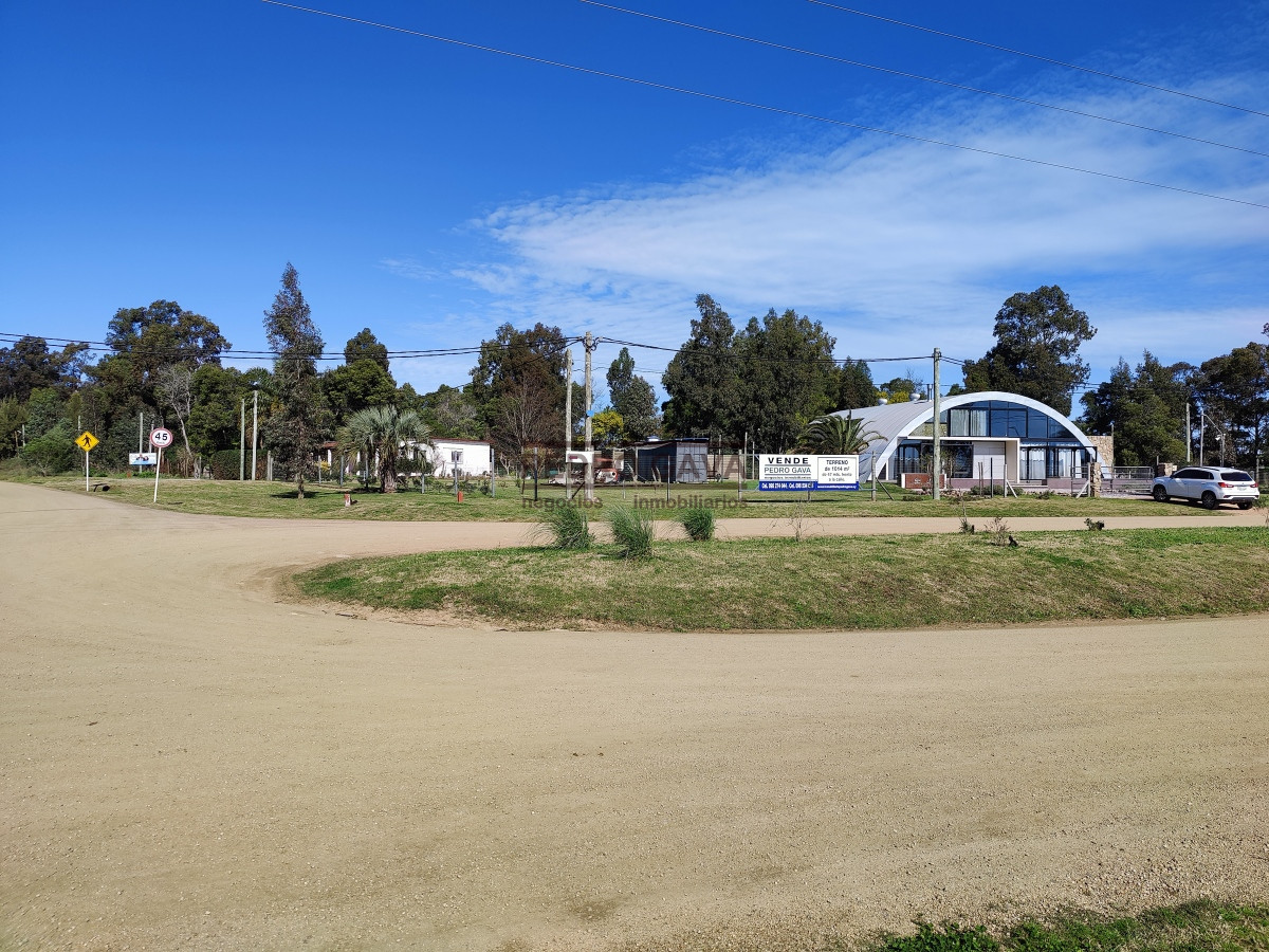 Terreno ID.285 - ¡Oportunidad Única en Balneario Ocean Park! Terreno con enorme potencial comercial y logístico