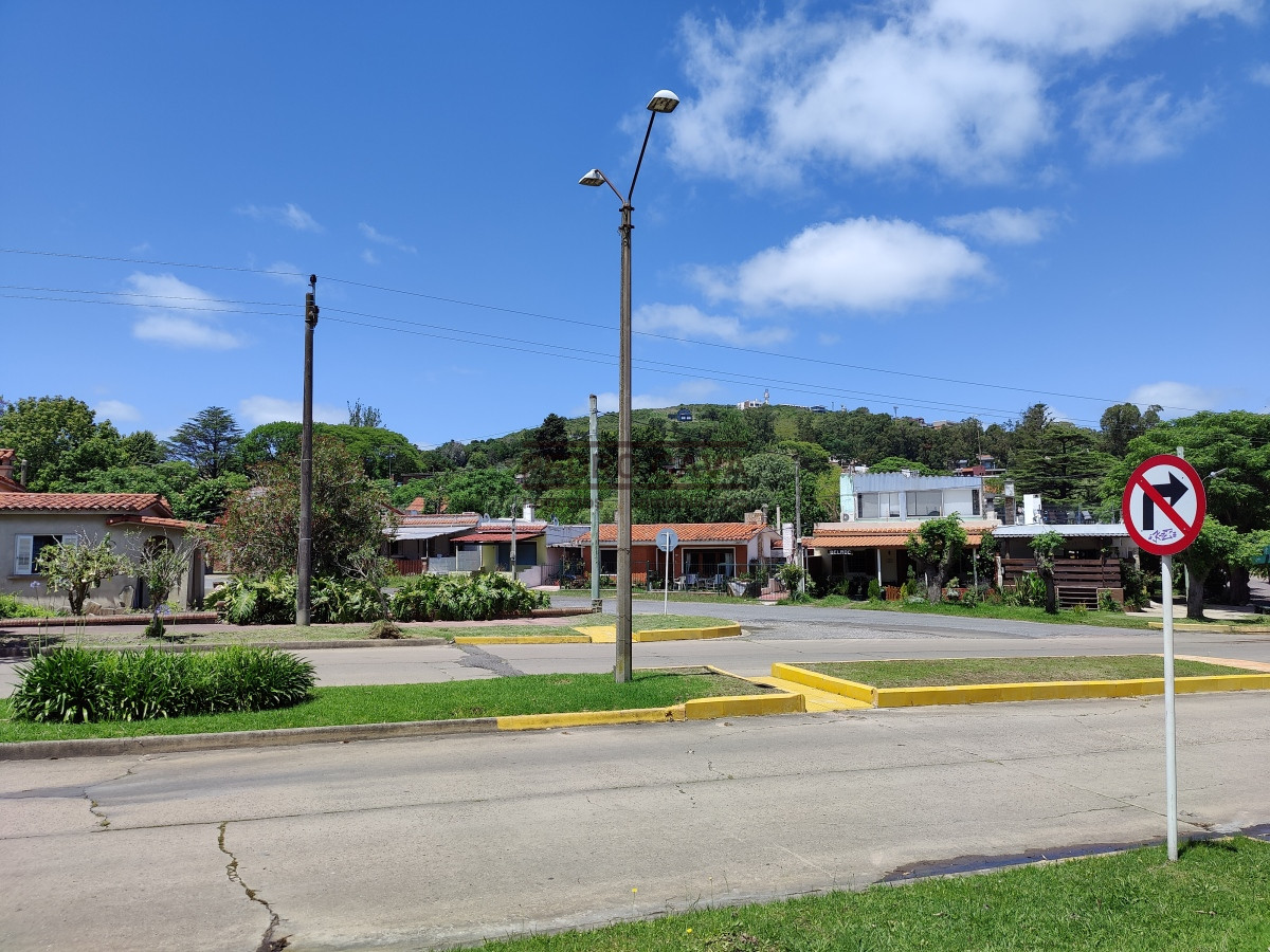 Terreno ID.215 - Terreno a la venta en Piriapolis con frente a Avenida de Mayo