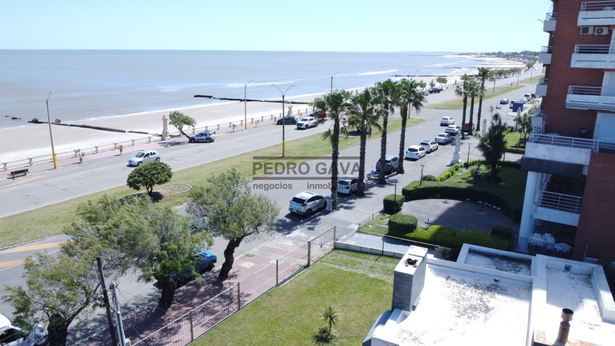 Terreno ID.321 - Venta de terreno sobre la Rambla de Piriápolis - Frente al Hotel Argentino