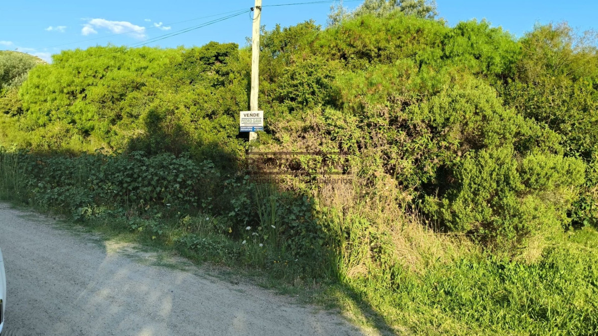 Terreno ID.337 - Terreno a la venta de 402 m² en Playa Hermosa, Piriapolis